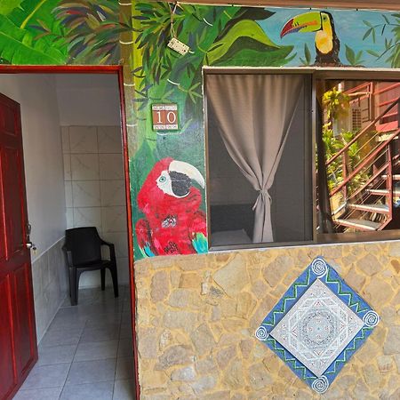 Costa Linda Art Hostel Manuel Antonio Eksteriør billede